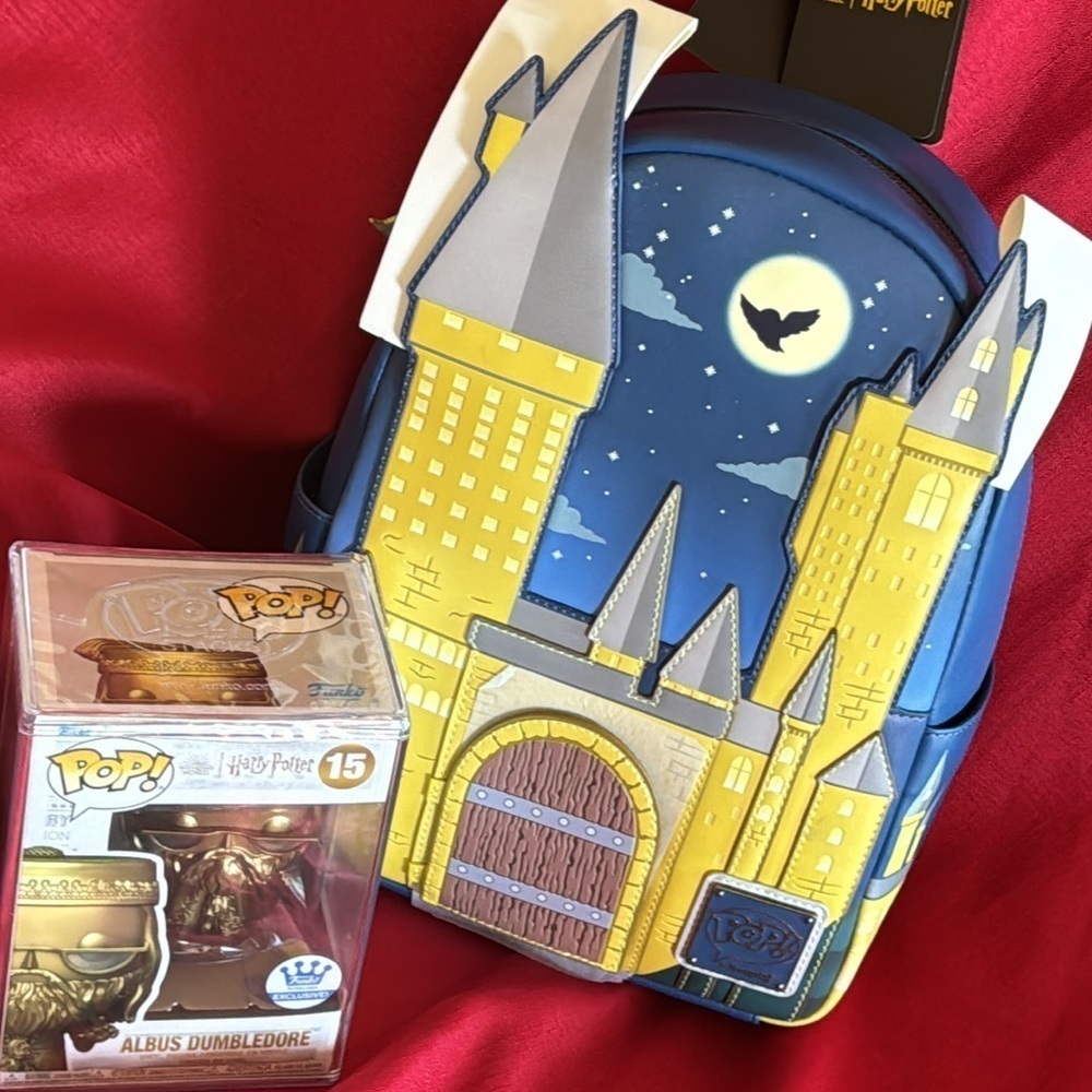 ALBUS DUMBLEDORE HARRY POTTER  EXCLUSIVE Loungefly backpack & Funko Pop